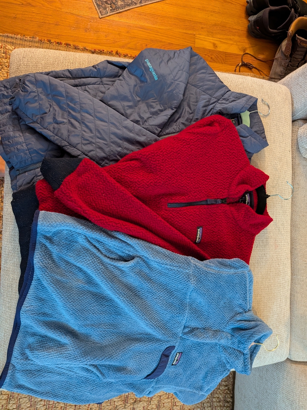 Patagonia Women's S-M Bundle